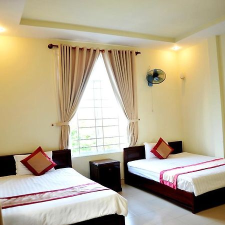 Dang Tuan Hotel Hue Exterior photo